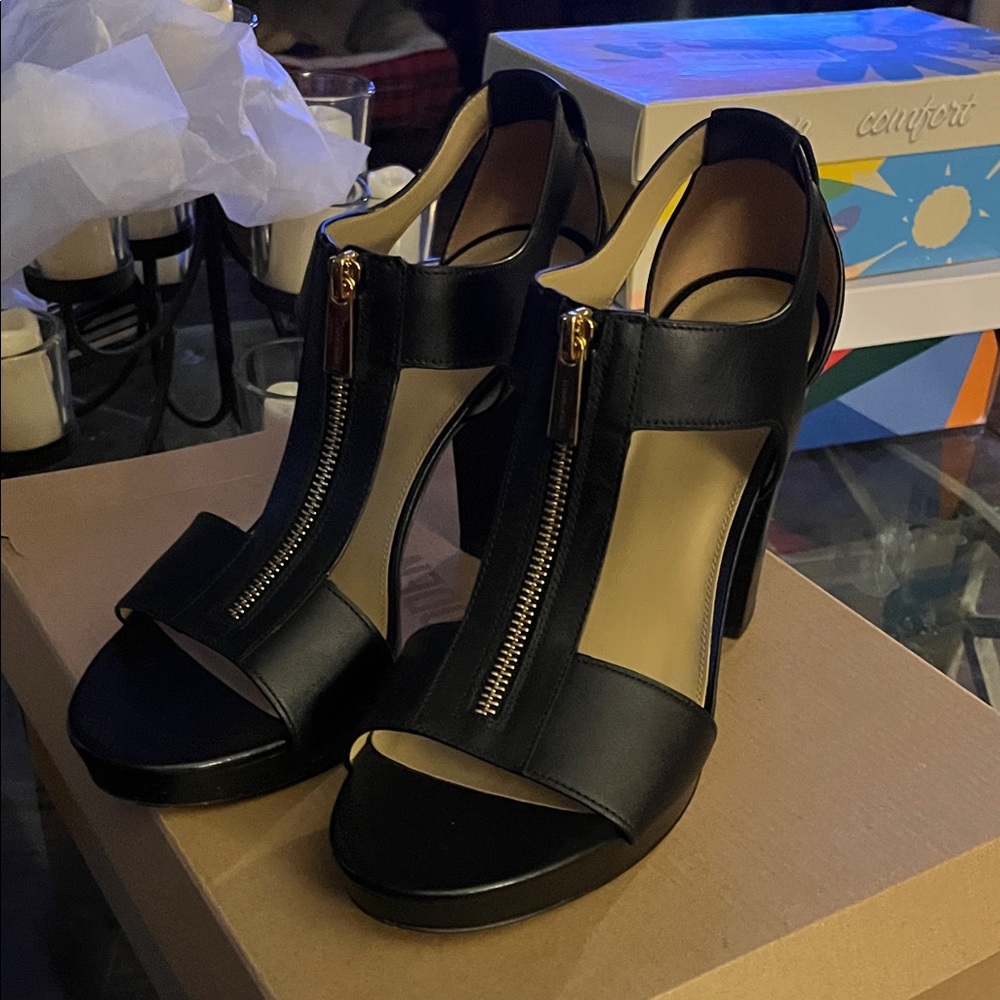 MICHAEL Michael Kors Black Zipper Heels